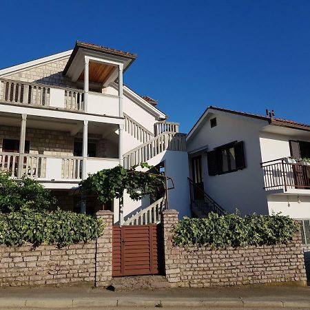 Apartments Milicic Herceg Novi Esterno foto